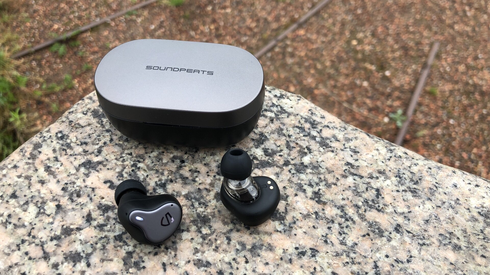 SoundPEATS H1 review: Whoah, that soundstage